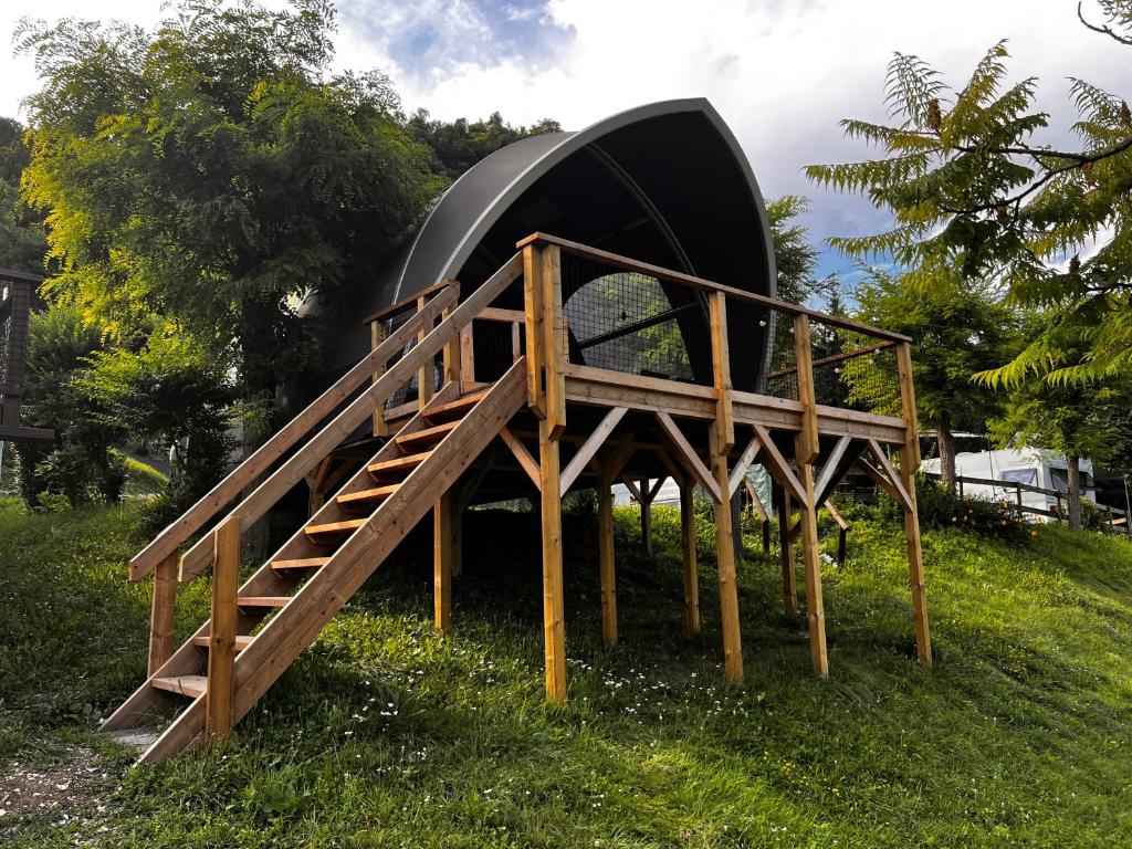 Zahrada ubytování Lodge Holidays - Camping Gajole