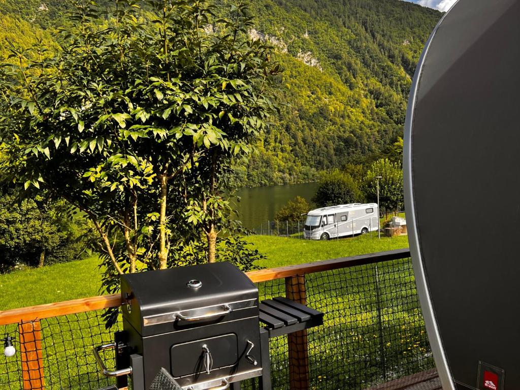 Příroda nedaleko luxury tent