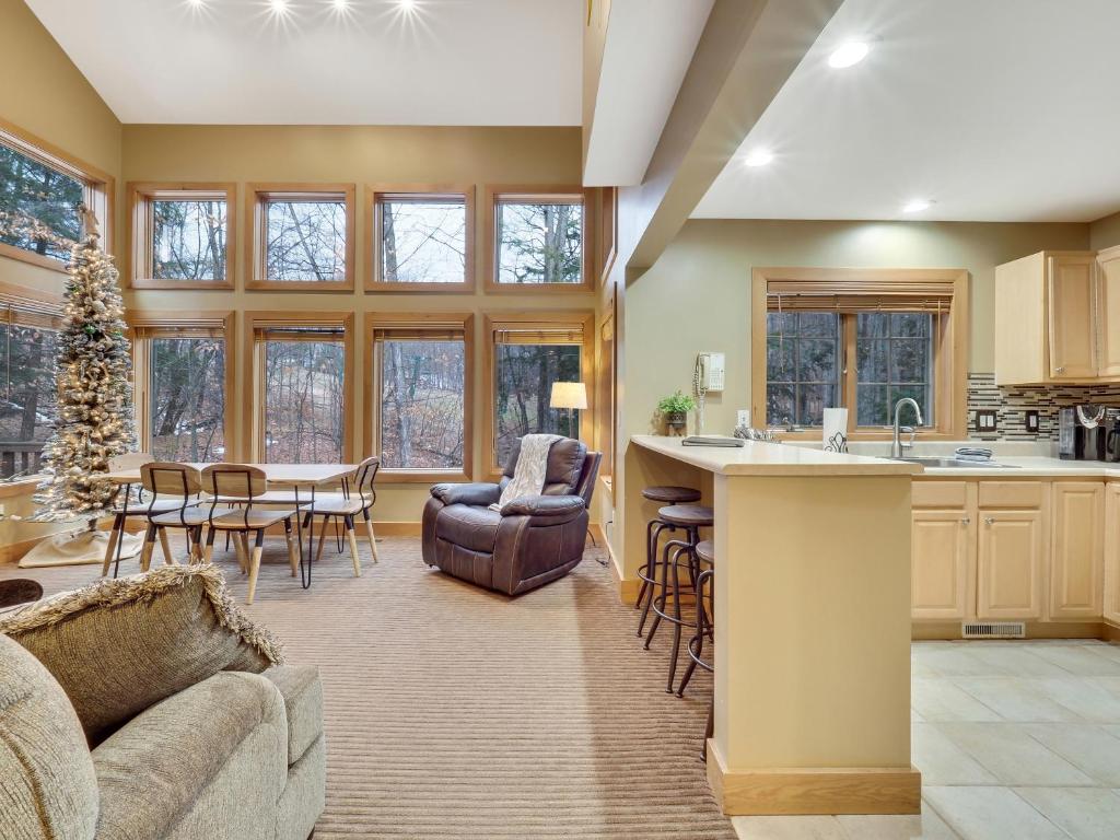 688 Disciples Village Condo, Boyne Falls (updated prices 2024)