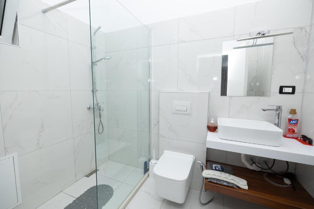 B&B Bologna Casa Vacanze Vlorë Albania - Image 7