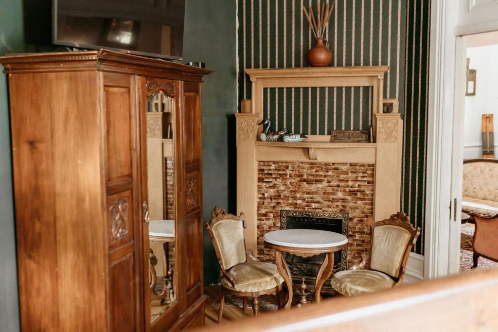 Ellerbeck Bed & Breakfast - Deluxe King Suite