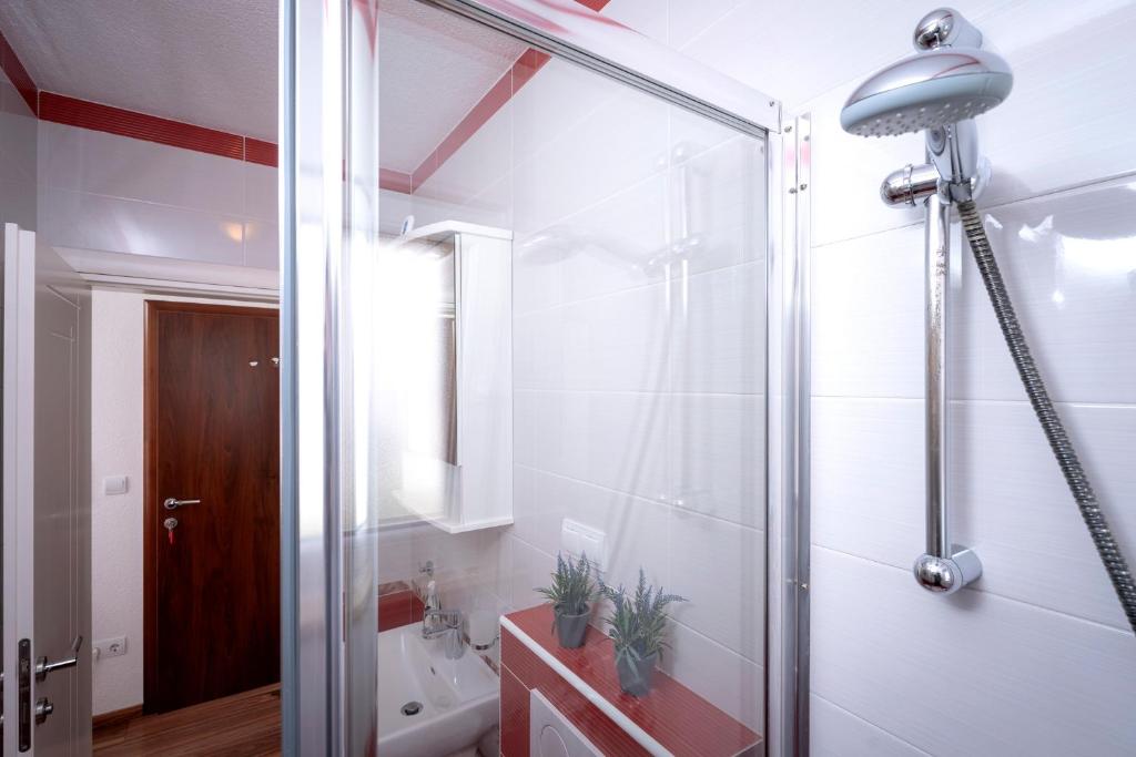 Koupelna v ubytování Guest House Milan