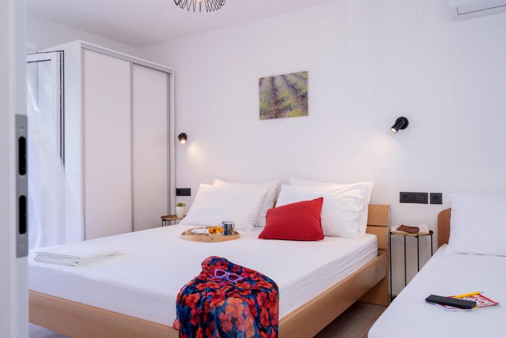 Zdjęcie z galerii obiektu Vacation home Jadranko w mieście Gdinj