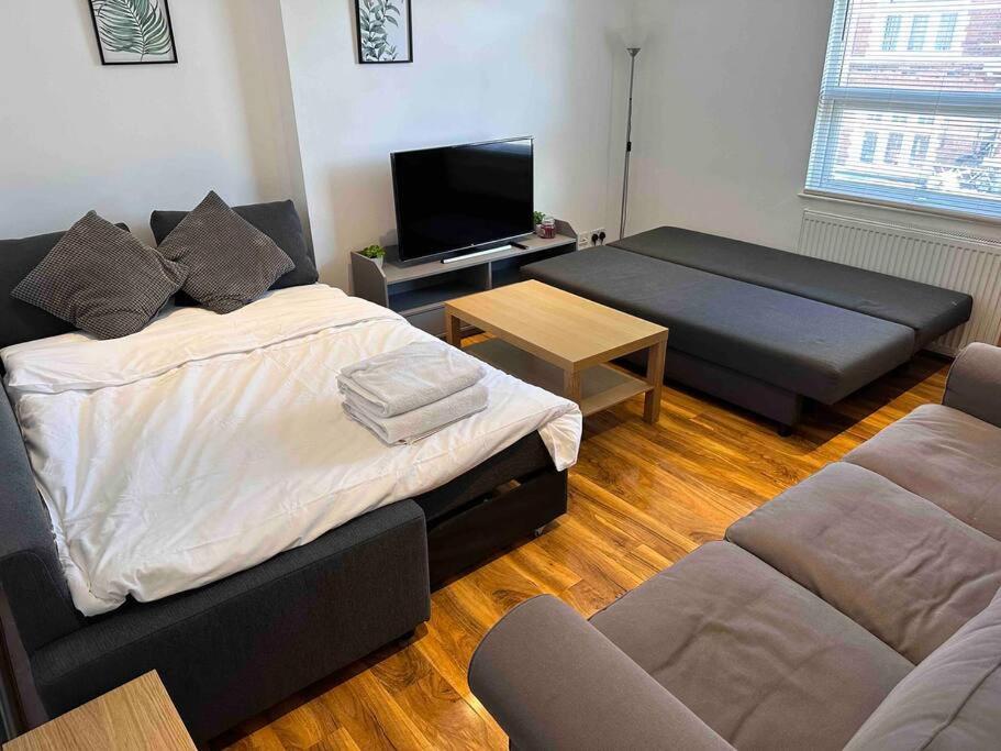 Cheap Double Sofa Bed London | Cabinets Matttroy