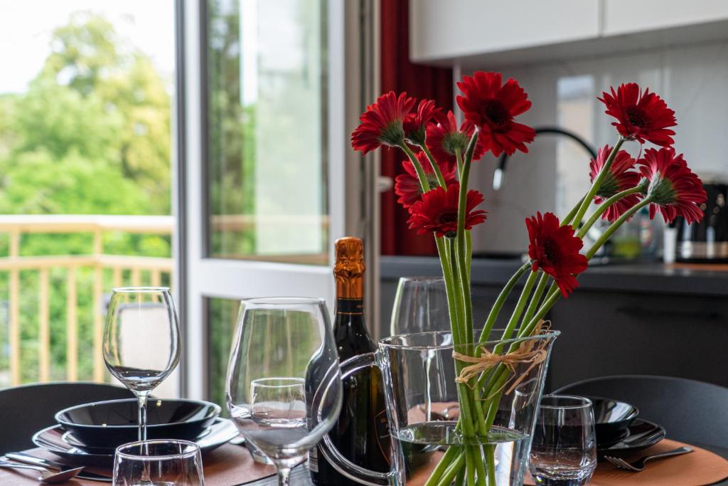 FLATMORE Apartament Długa 8m6 - 8