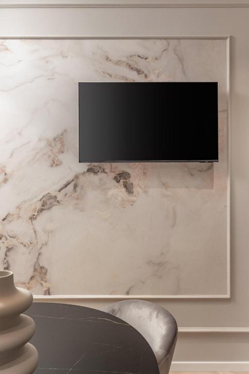 Upper Premium Apartments - 5