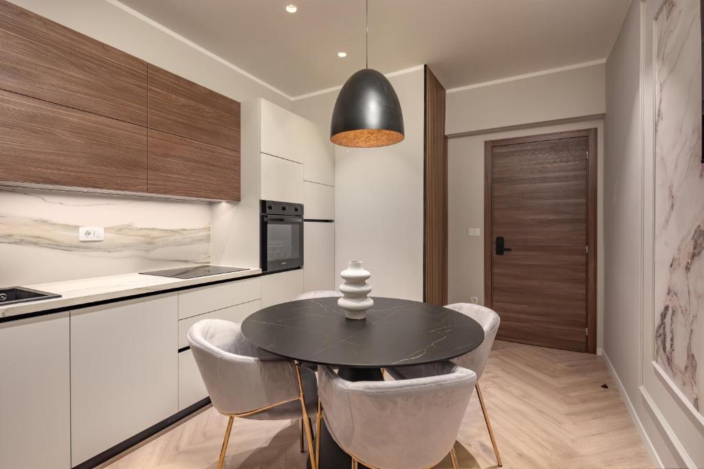 Upper Premium Apartments - 2