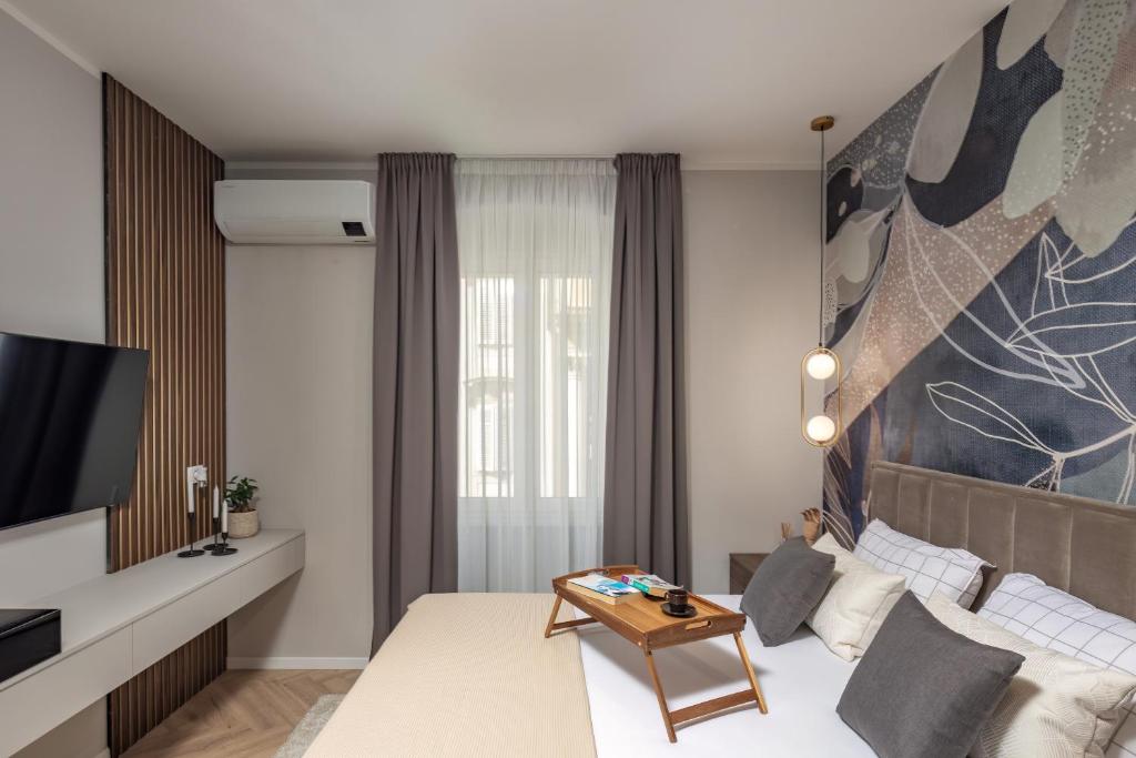 Upper Premium Apartments - 1