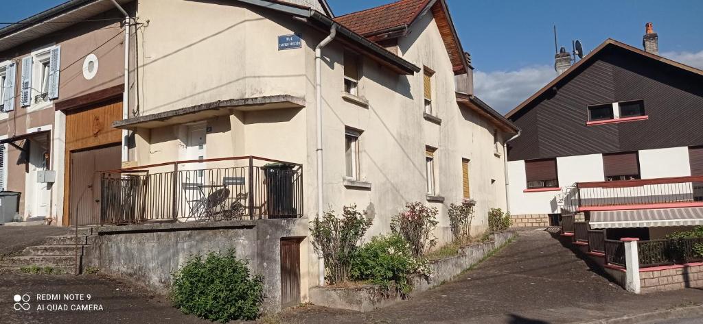 Budova, v ktorej sa dovolenkový dom nachádza