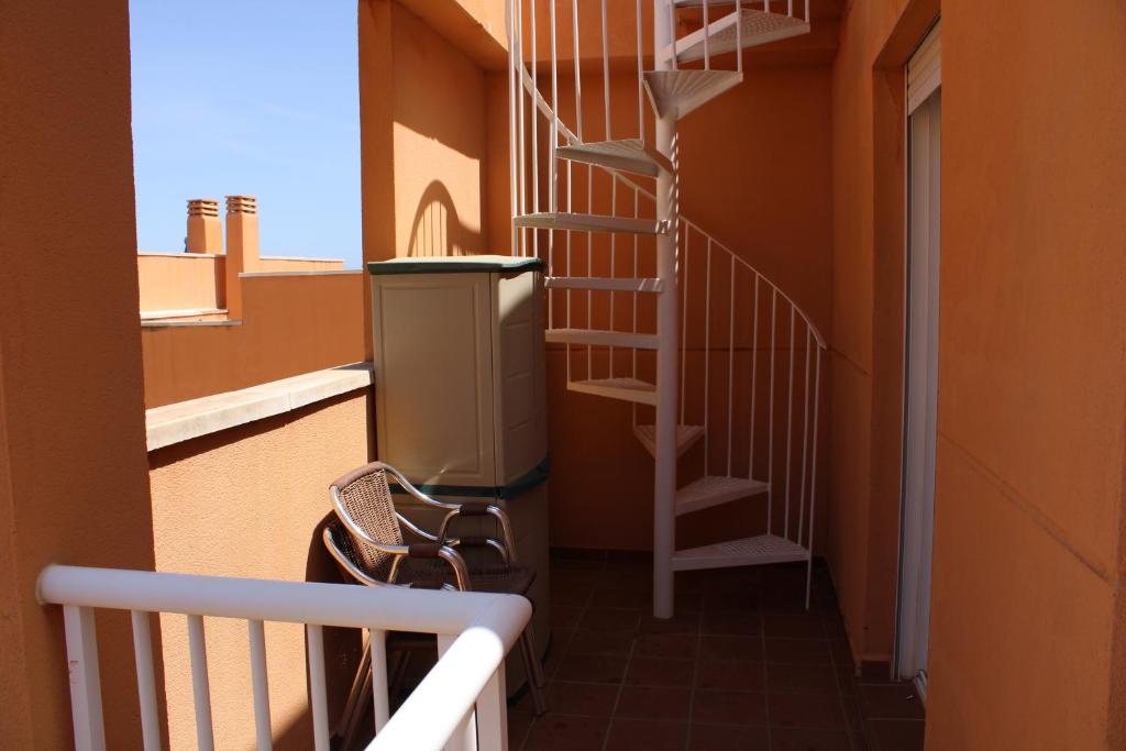 Balkón alebo terasa v ubytovaní Bright & Airy Sea View Apartment