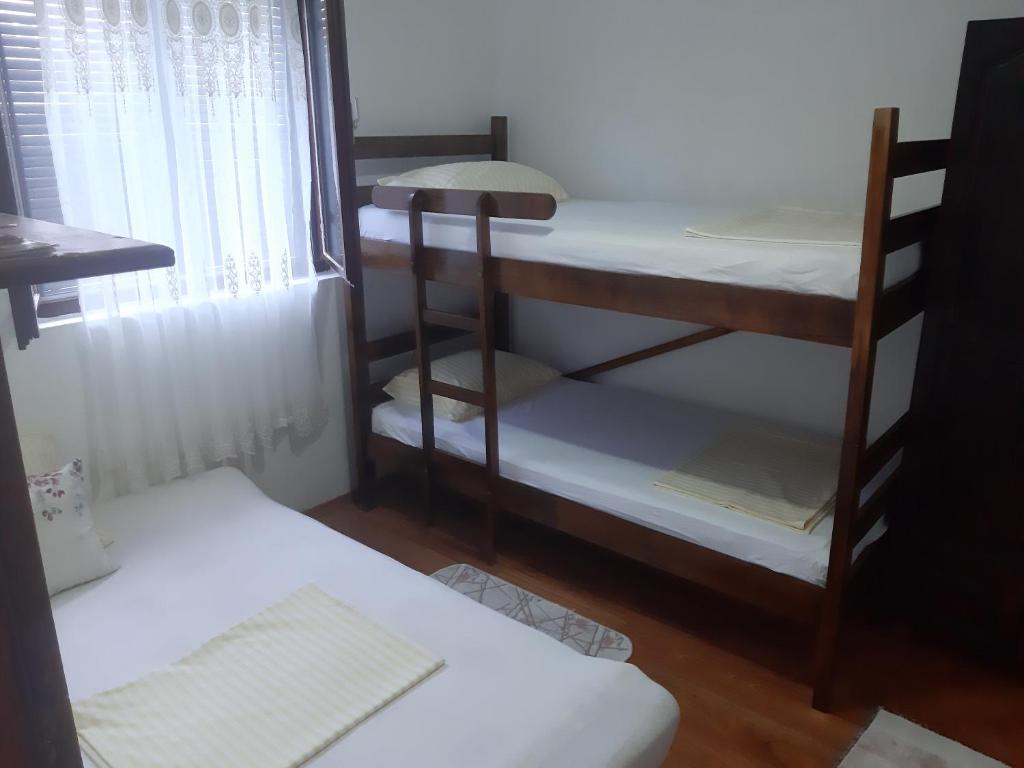 Postel nebo postele na pokoji v ubytování Apartman Amra-beautiful holiday home