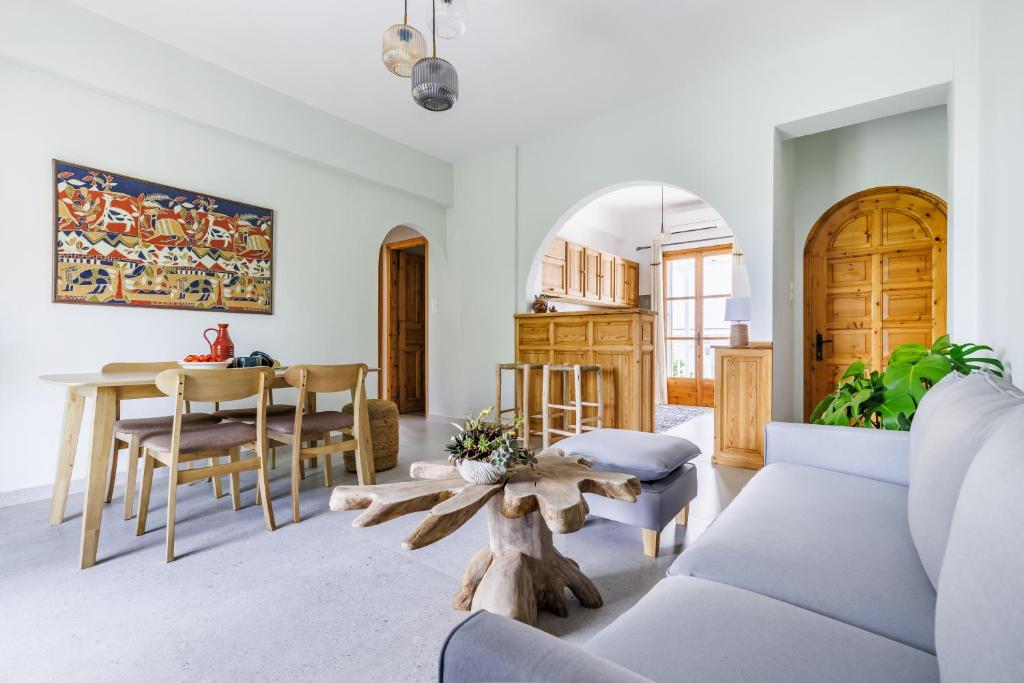 Фото Yianna Sunny Studios