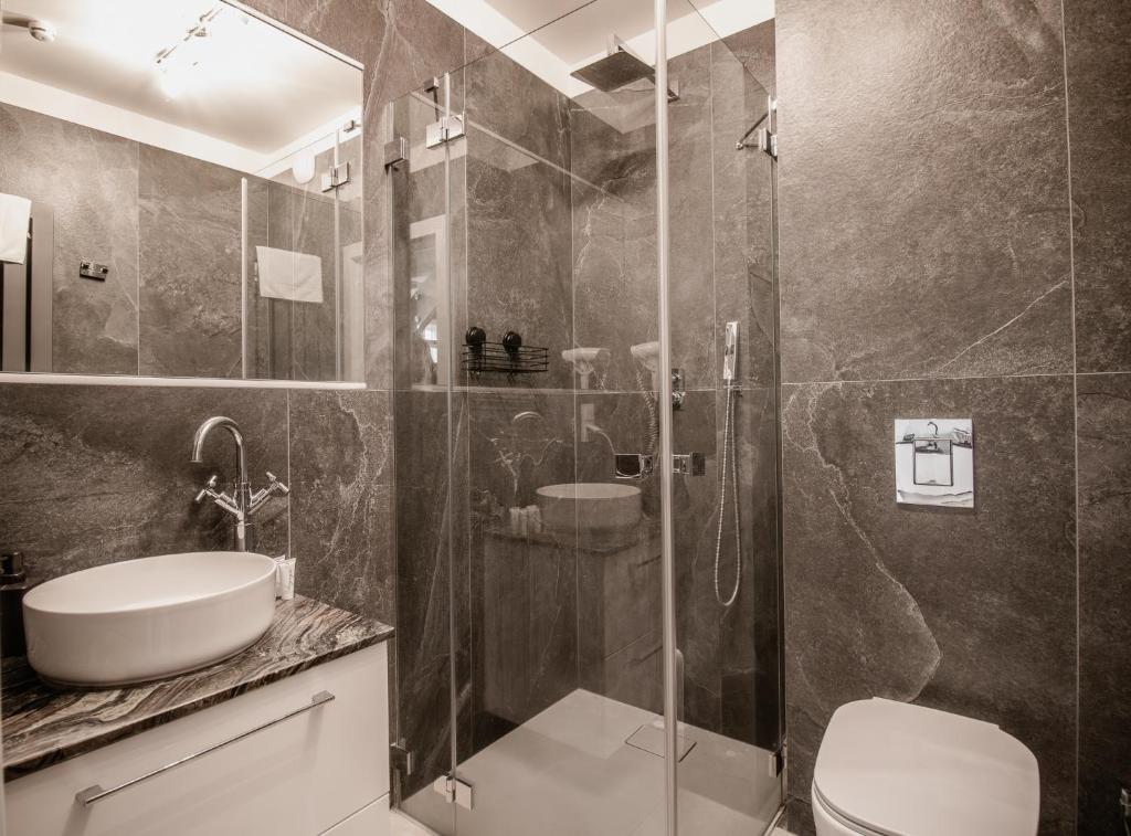 Baltic Gdansk OLD TOWN by St Mary s Church - Resim 36