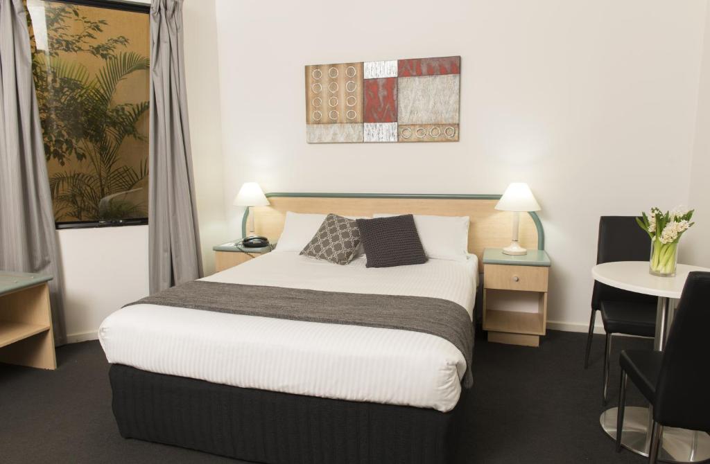 Adelaide Riviera Hotel - Resim 21