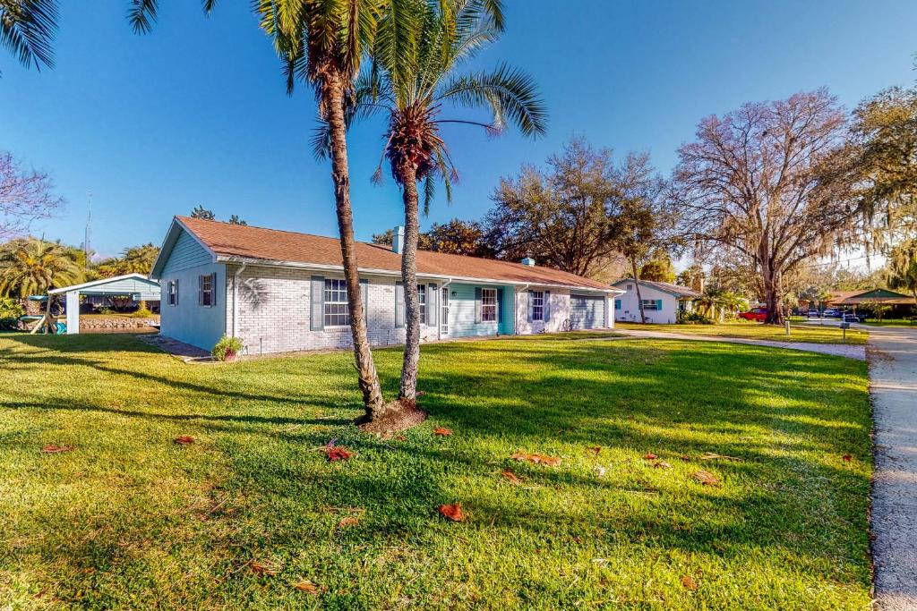 Jewel of the Canal, Homosassa (updated prices 2024)