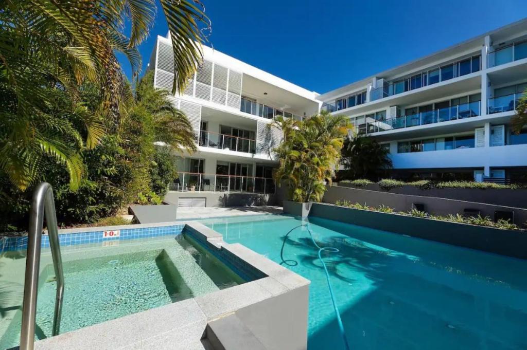 Bazén v ubytování Waterline 202 nebo v jeho okolí