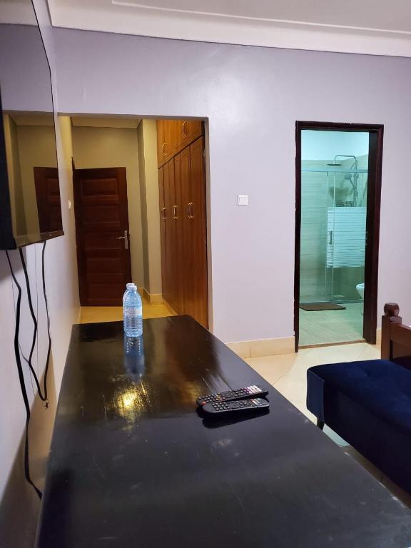 Apartment Aiport view house entebbe, Entebbe, Uganda