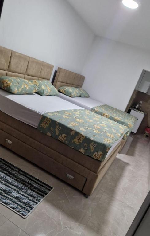 Postel nebo postele na pokoji v ubytování Apartmani Maja
