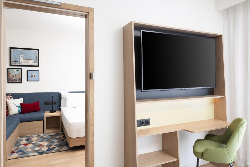 Hampton By Hilton Targu Mures - Семейные комнаты