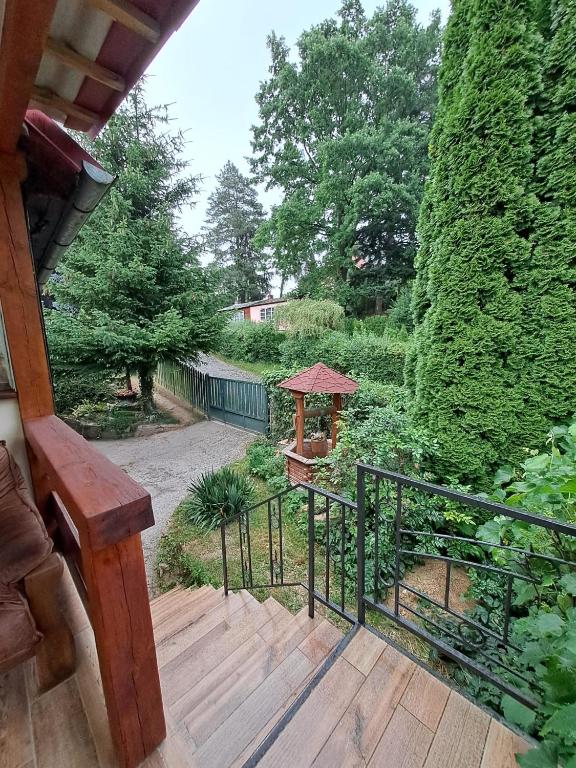 Zahrada ubytování Apartmán Kutná Hora -Velký rybnik
