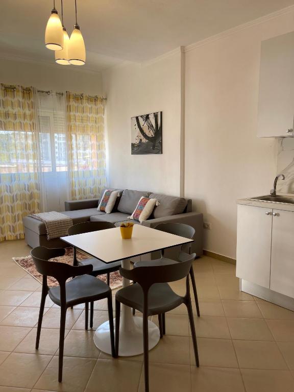 Sunrise Golem Summer Apartment - Image 4