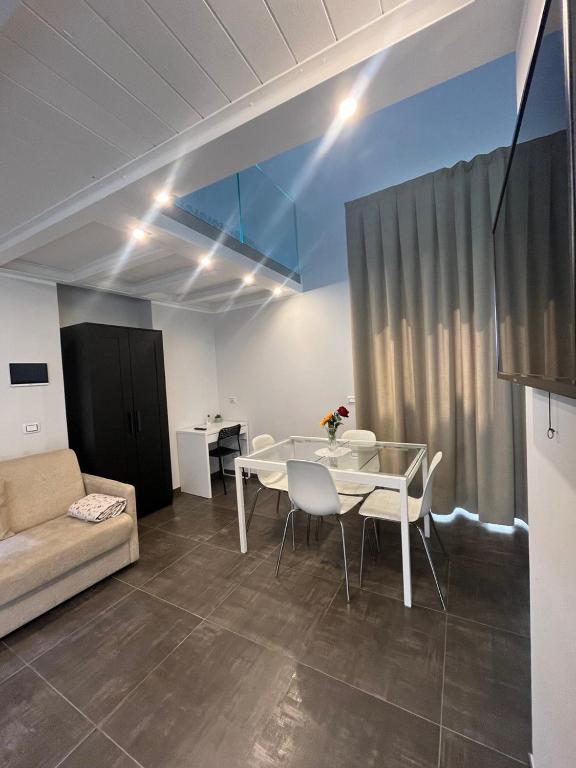 Holiday time - One-Bedroom Apartment