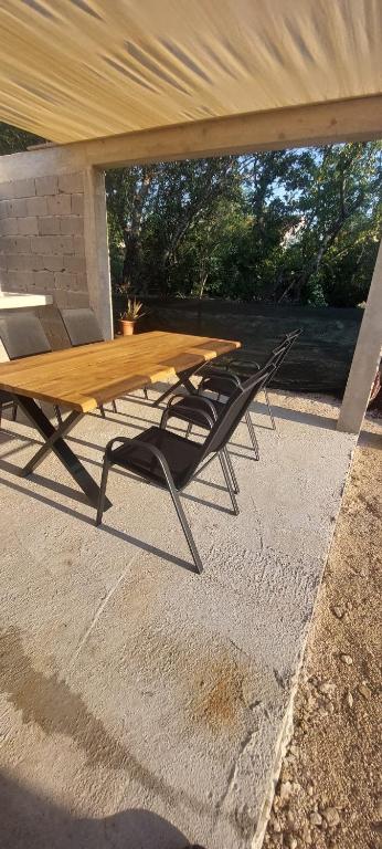 Fotografia z galérie ubytovania APARTMENT ANI, Lovreć - Makarska v destinácii Lovreć