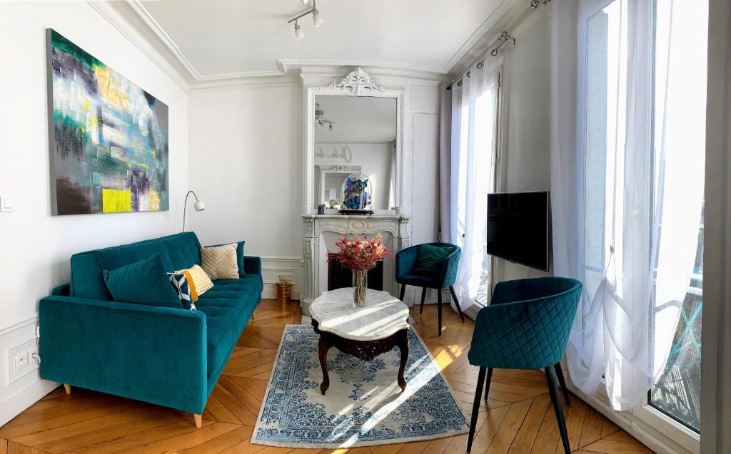 Central Paris Elegant Apartment with Air Conditioning near Eiffel Tower & Invalides