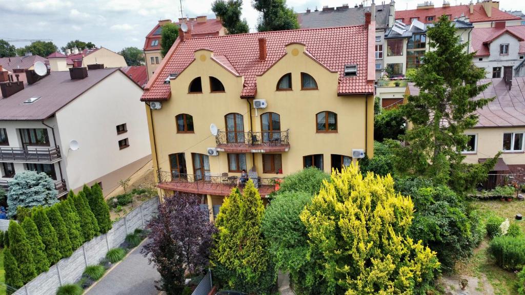 Budova, v ktorej sa apartmán nachádza