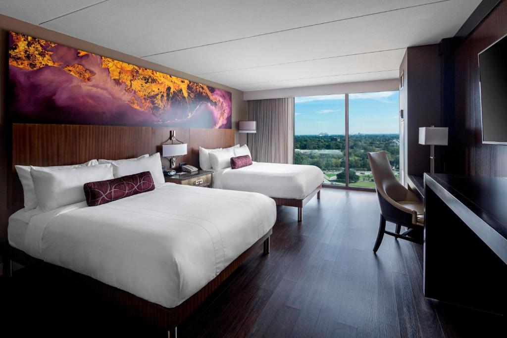 Baton Rouge Marriott - Concierge Level Guest Room With Two Queen Beds
