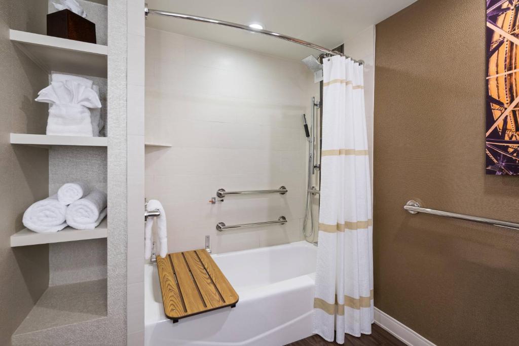 Baton Rouge Marriott - 