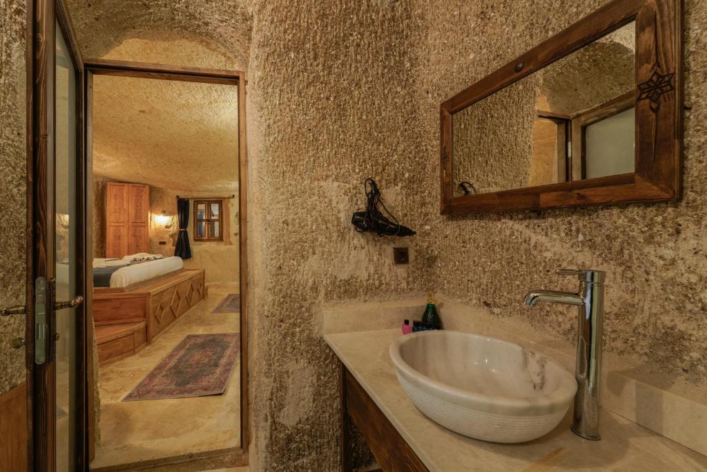 Göreme Escape Cave - 12