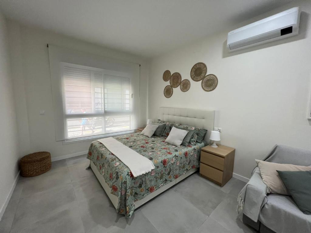 Centro Estudio Trinidad Málaga 3 - 12