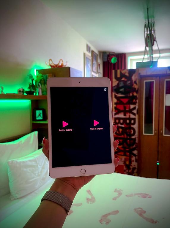 Anybody - Awarded love hotel - Resim 21