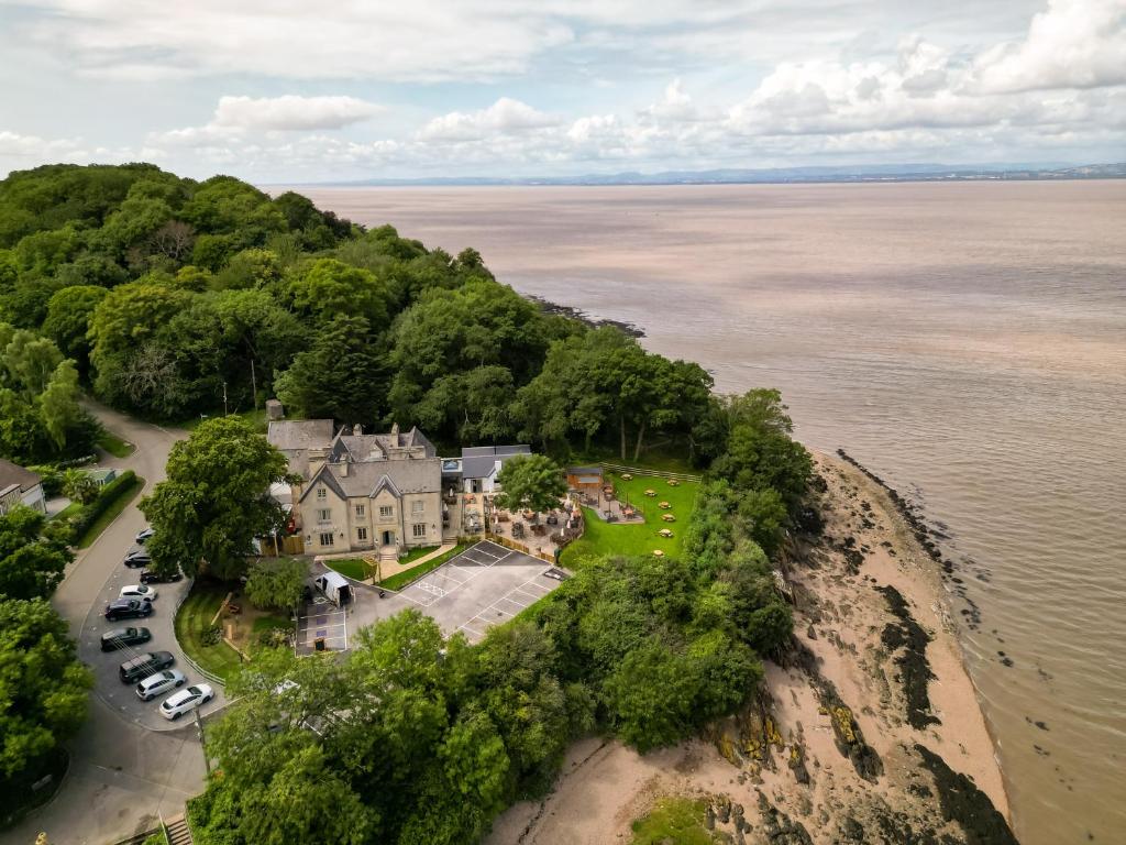 The Royal Inn by Chef & Brewer Collection - Resim 13