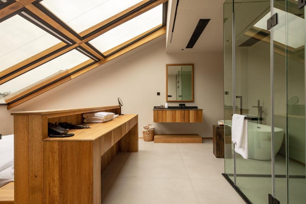 ANNICA Villa - Family Suite With Starry Sky View