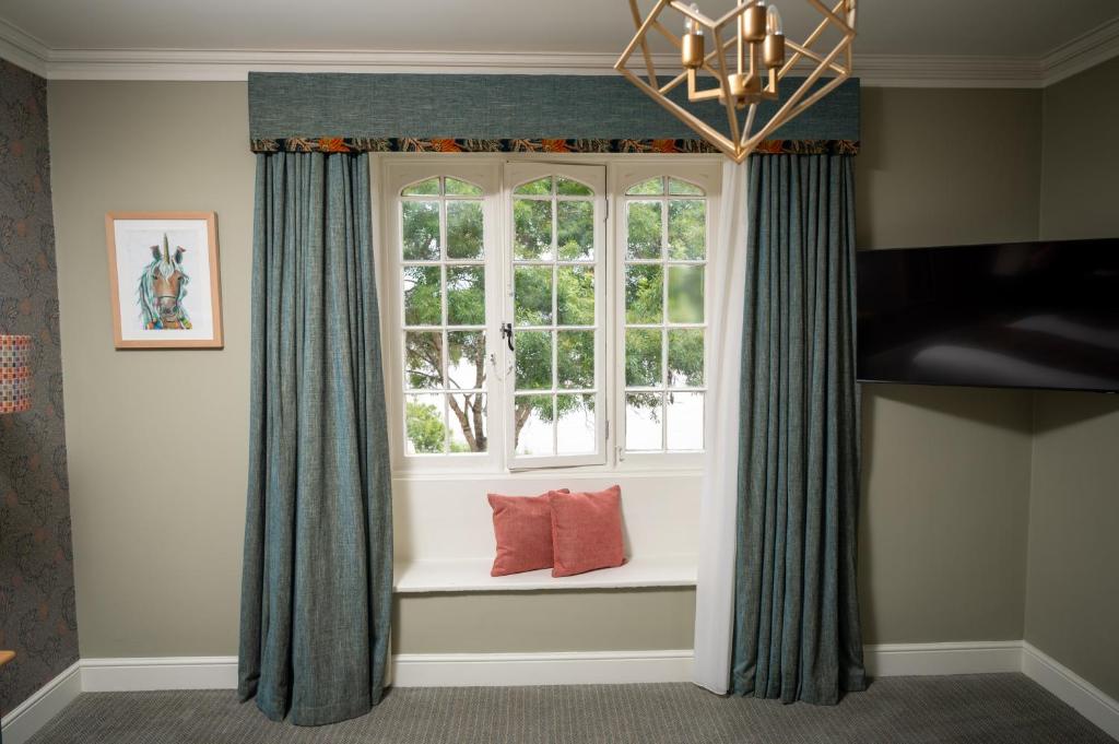 The Royal Inn by Chef & Brewer Collection - Resim 31