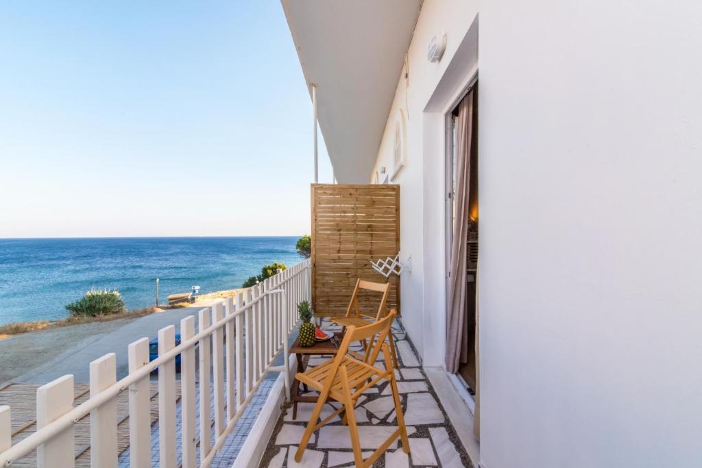 Gallery image of Azure in Tinos in Tinos Town