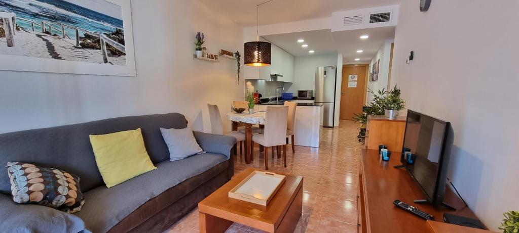 Homes of Spain, Apartamentos Paraíso Vera Playa, Ed Nuku Hiva ...
