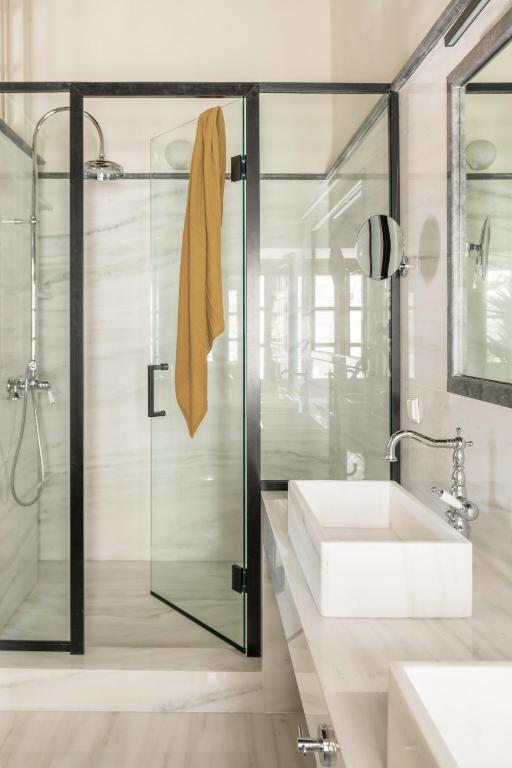 Bagno di FOS Hydra residence