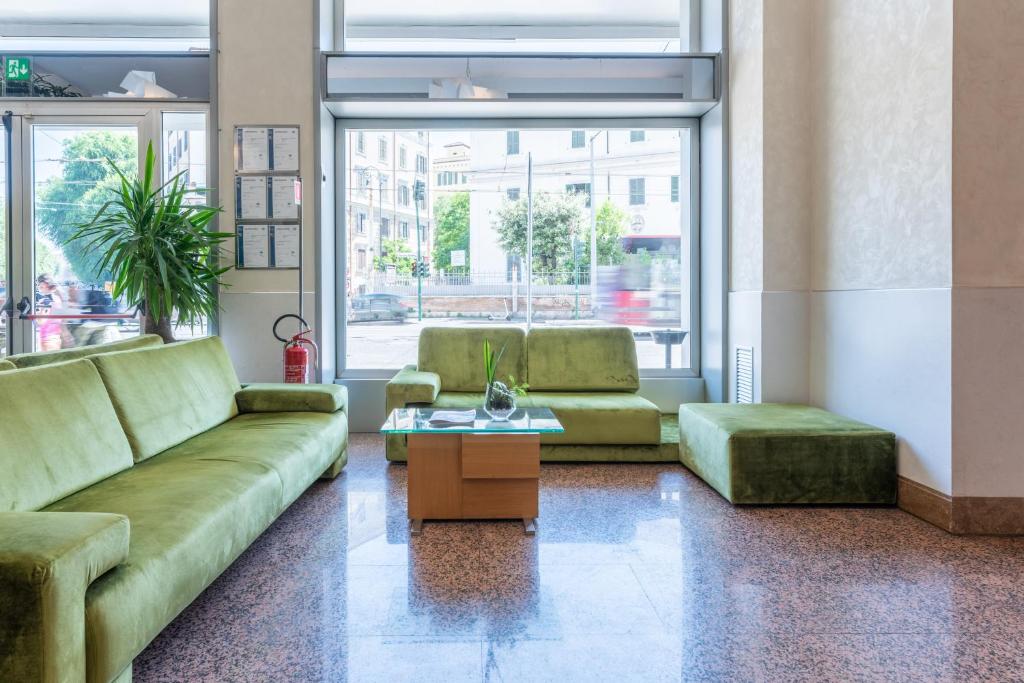 Część wypoczynkowa w obiekcie Best Western Hotel President - Colosseo