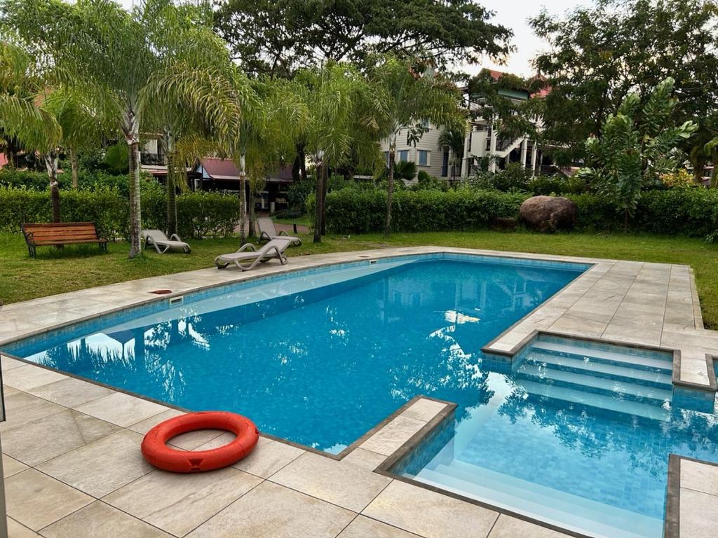 Bazén v ubytování Eden Island (GIE Apartment) nebo v jeho okolí