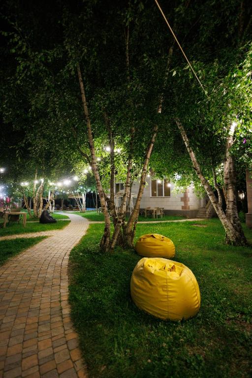 Zahrada ubytování Garden Inn Resort Sevan