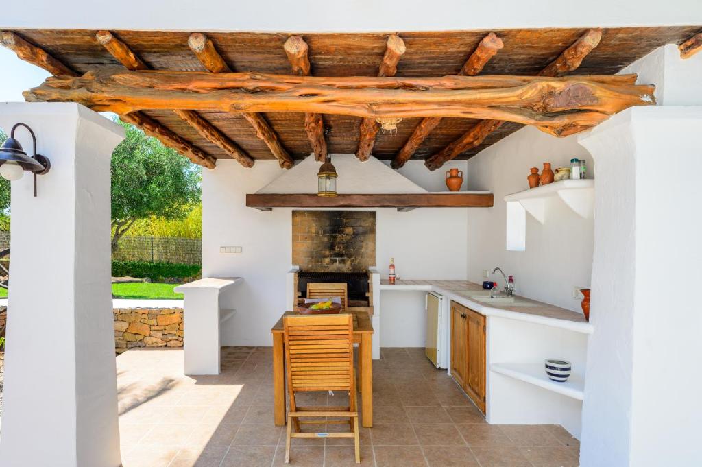 Villa Can Curreu, Sant Carles de Peralta – Updated 2023 Prices