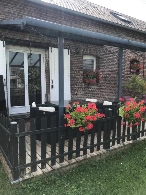 Zahrada ubytování Chambre d'hôtes "COQUELICOT"