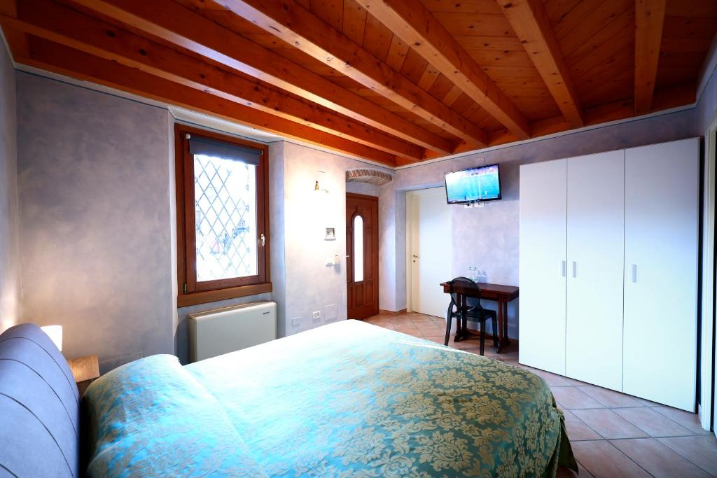 Affittacamere Residenza Del Duca - 带私人浴室的双人间