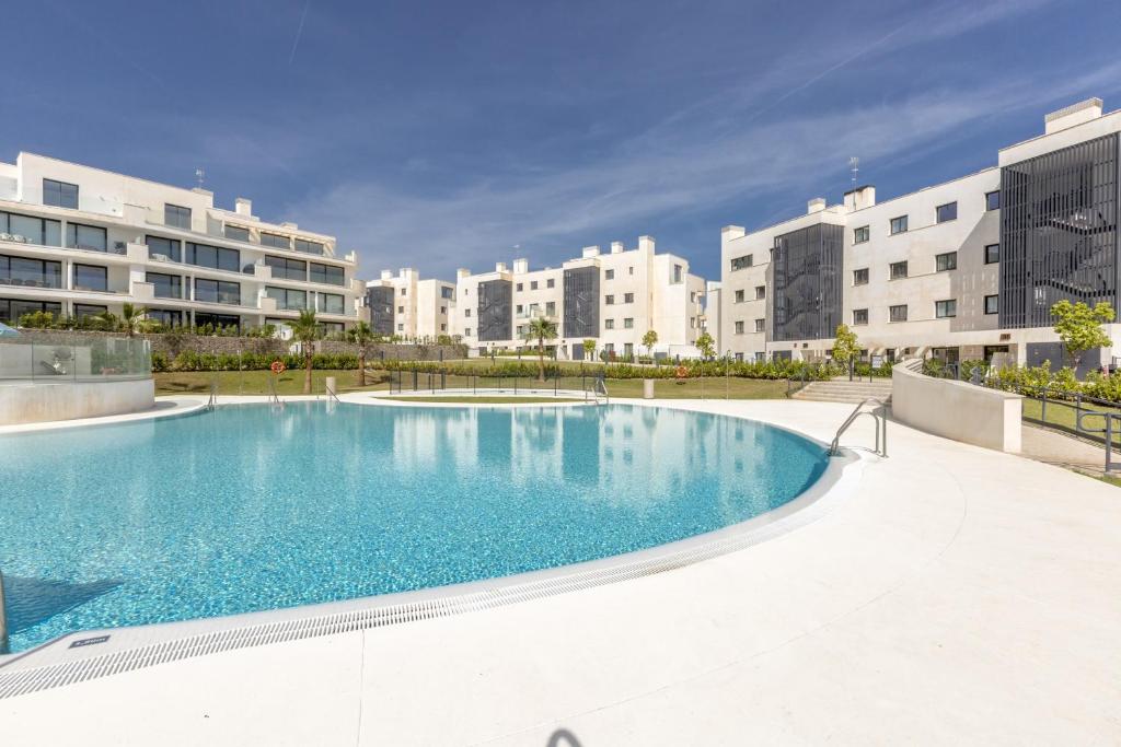 ViVi Homes - Panorama Pool, Golf, Terrace & Sea View