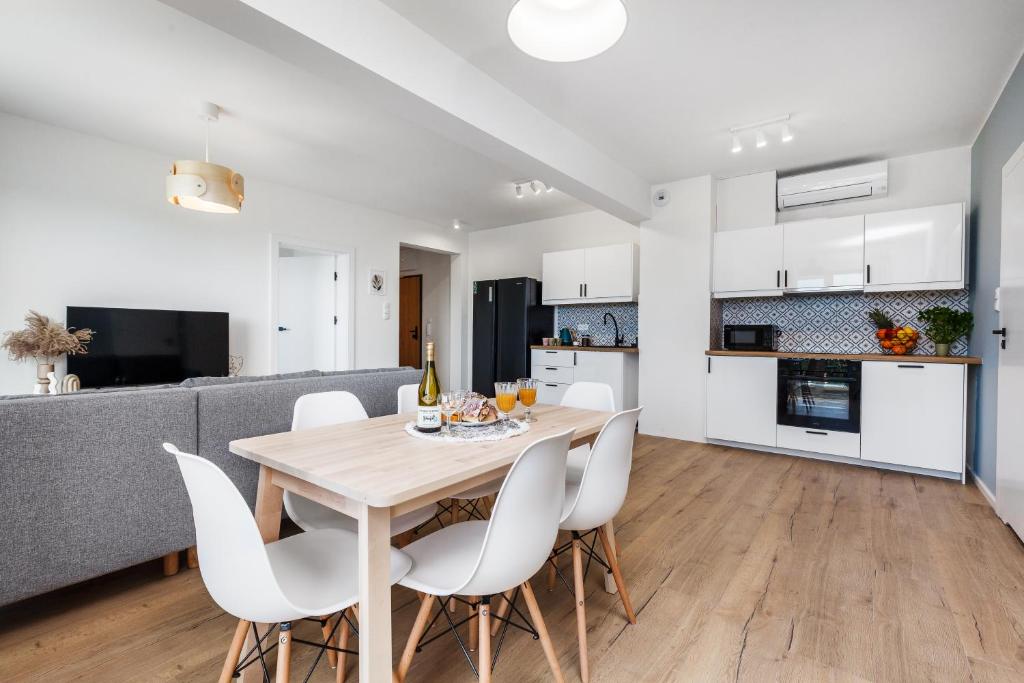 Kuchyň nebo kuchyňský kout v ubytování Apartamenty Pilice