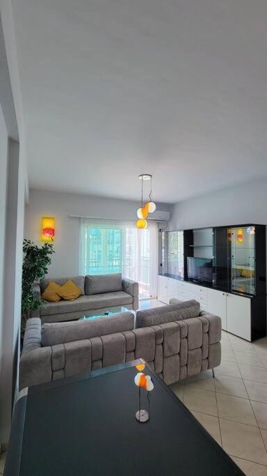 Lovely sea view 2 bedroom condo-apartment. - Image 4