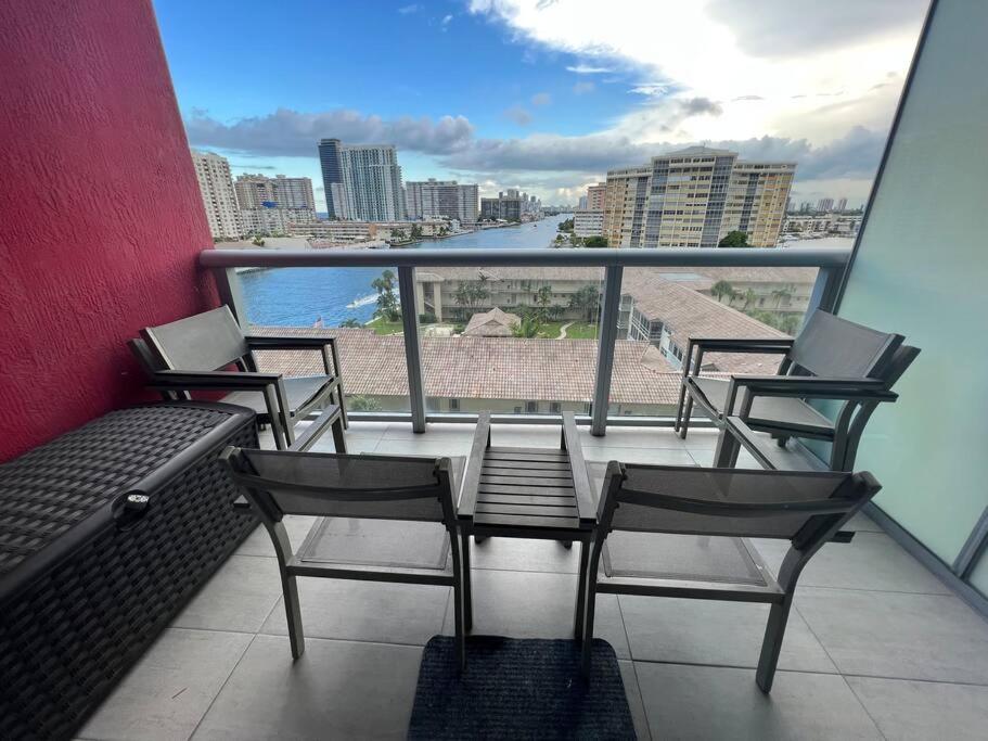 BW Studio Apmt 2 Beds, amazing view, Hallandale Beach (updated prices 2024)